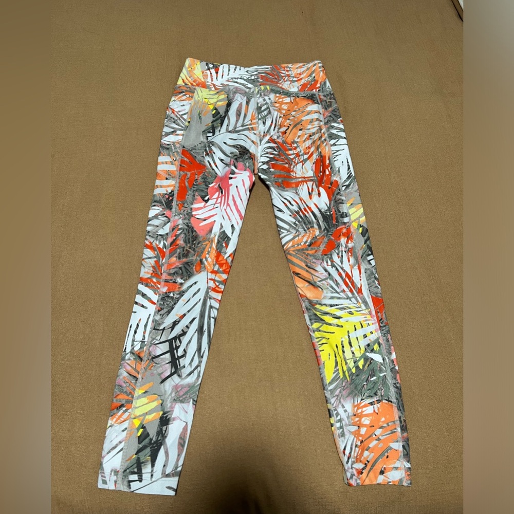 Small Calvin Klein Performance Pant - Picture 2 of 3